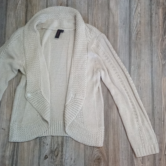 Long Sleeve Knit Crochet Cardigan Sweater Top - Picture 3 of 15